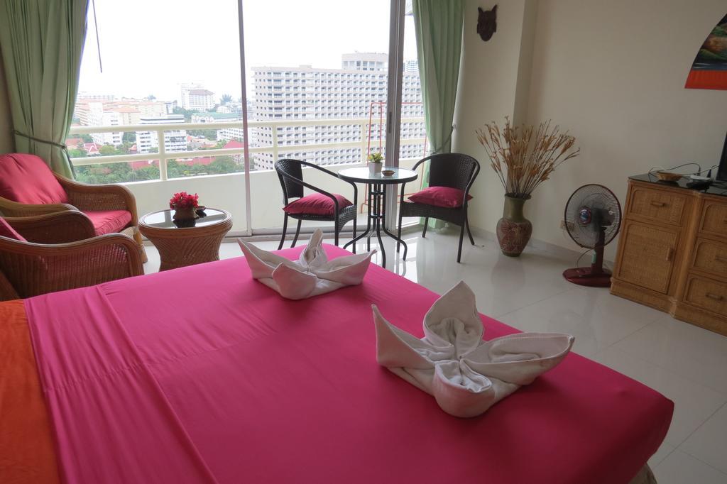 View Talay 1B Serviced Apartments Pattaya Εξωτερικό φωτογραφία