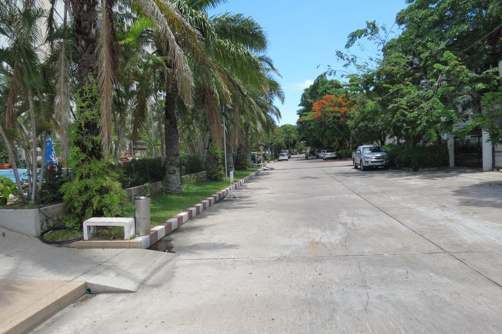 View Talay 1B Serviced Apartments Pattaya Εξωτερικό φωτογραφία