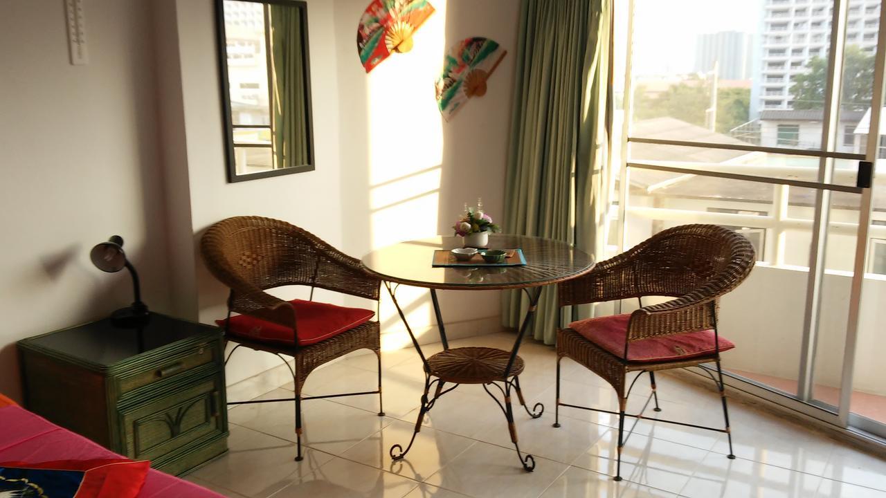View Talay 1B Serviced Apartments Pattaya Εξωτερικό φωτογραφία